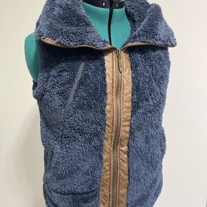 Women's Blue and Tan Fleece Vest